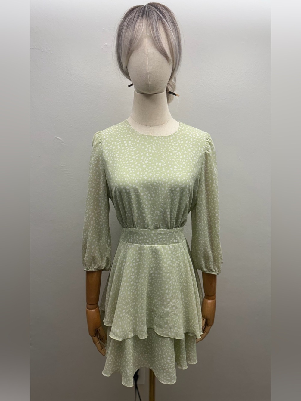 Forever 21 Sage Green Tiered Mini Dress Women Size M Long Sleeve